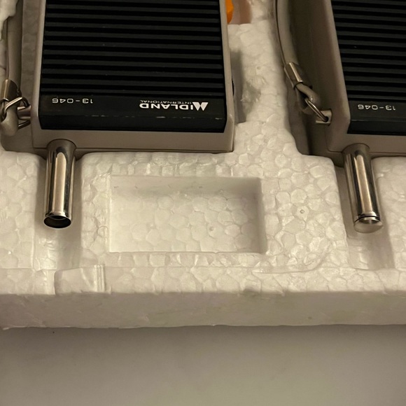 Midland Walkie Talkie - Picture 6 of 11